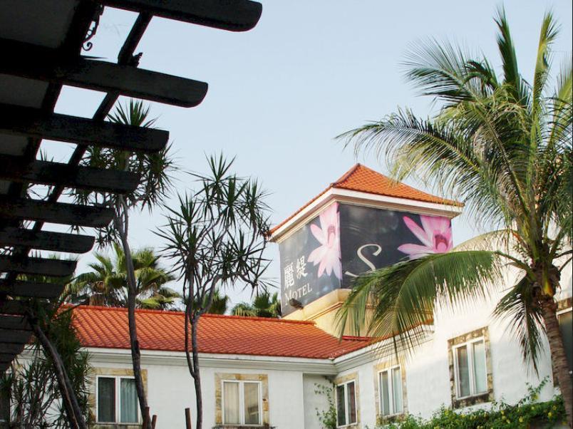 Liti Motel Taichung Exterior photo