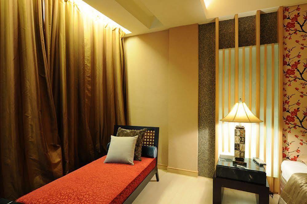 Liti Motel Taichung Exterior photo